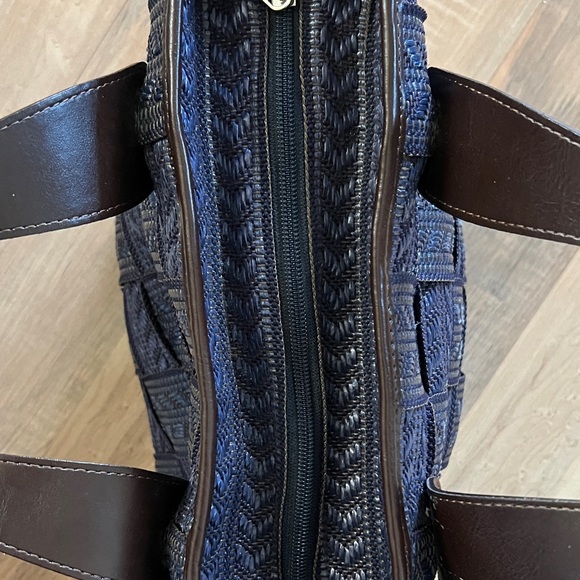 Alma Tonutti Elegant Black and Brown Women's Tote Bag - Picture 7 of 9